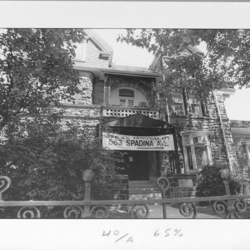 Image of 119 Woodsworth College. Photo by Jewel Randolph, courtesy of the University of Toronto Archives.