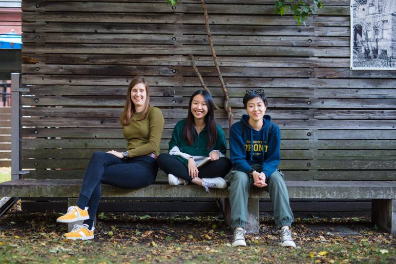 Students in Woodsworth Courtyard